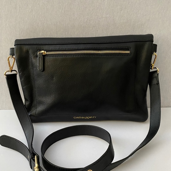 Cynthia Rowley Foldover Crossbody Bag - Picture 2 of 4
